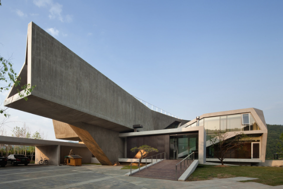 建筑设计学校排名国际 女生学建筑设计好吗