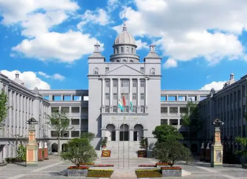 成都石室外语学校排名 石室外语学校是私立还是公立